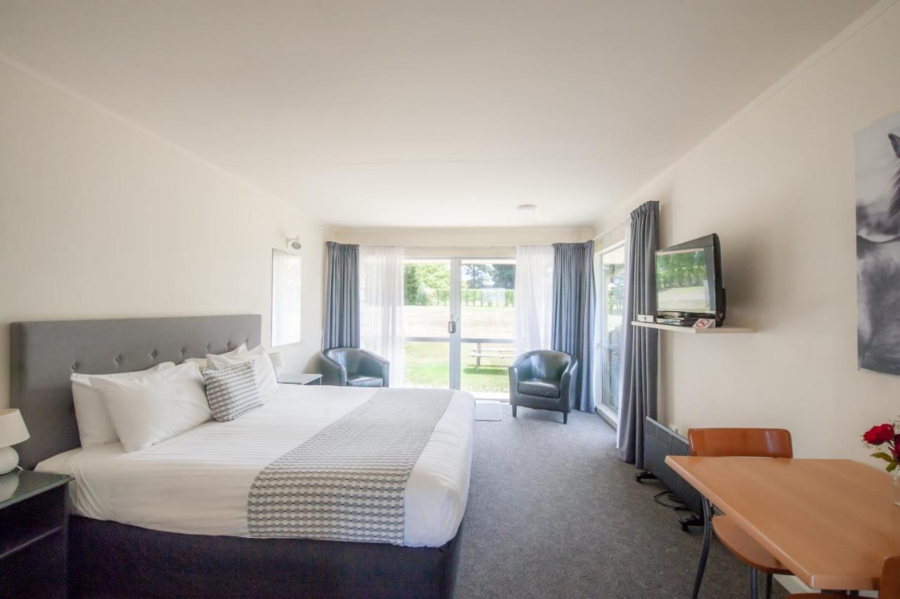 Lake Dunstan Motel 크롬웰 외부 사진