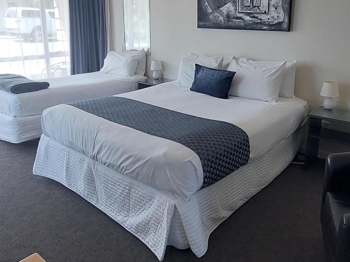 Lake Dunstan Motel 크롬웰 외부 사진